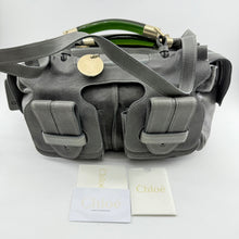 Load image into Gallery viewer, Chloe Leather Medium Saskia Bag