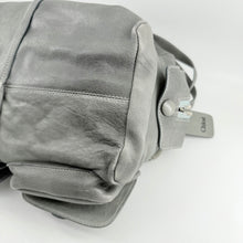 Load image into Gallery viewer, Chloe Leather Medium Saskia Bag