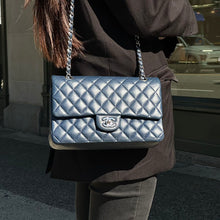 Load image into Gallery viewer, Chanel Caviar Medium Classic Double Flap year2012 (ND)