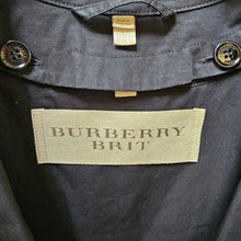 Load image into Gallery viewer, Burberry trench coat