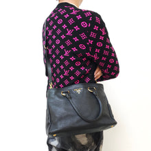 Load image into Gallery viewer, Prada Vitello Daino Bag TWS