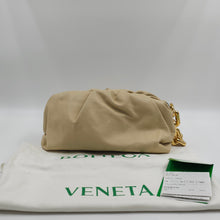 Load image into Gallery viewer, Bottega Veneta White The Chain Pouch Clutch