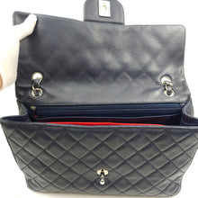 Load image into Gallery viewer, Chanel Jumbo Single Flap Classic Navy Blue Bag 2009