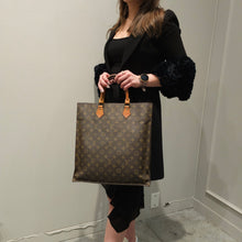 Load image into Gallery viewer, Louis vuitton Sac plat handbag TWS