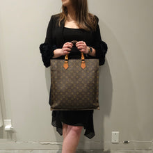 Load image into Gallery viewer, Louis vuitton Sac plat handbag TWS