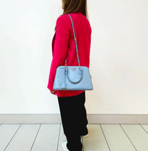 Load image into Gallery viewer, Prada Women's Saffiano Lux Handbag TWS