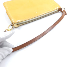 Load image into Gallery viewer, Louis Vuitton Vernis Lexington Bag TWS