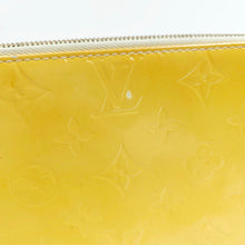 Load image into Gallery viewer, Louis Vuitton Vernis Lexington Bag TWS