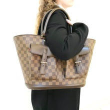 Load image into Gallery viewer, Louis Vuitton damper ebene manosque GM TWS