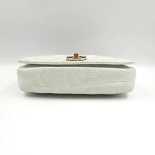 Load image into Gallery viewer, Chanel white quilted leather pondicherry flap bag TWS