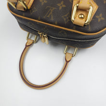 Load image into Gallery viewer, Louis Vuitton Monogram Manhattan Bag TWS