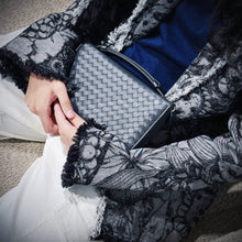 Load image into Gallery viewer, Bottega Veneta Intrecciato Handle Long Wallet TWS