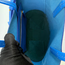 Load image into Gallery viewer, CÉLINE SS 2015 VERTICAL CABAS TOTE BAG TWS