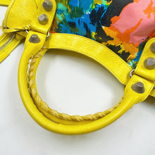 Load image into Gallery viewer, Balenciaga Agneau Canvas Floral Giant 21 Silver City Bag TWS