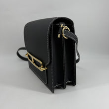 Load image into Gallery viewer, Hermès Black Leather Roulis 23