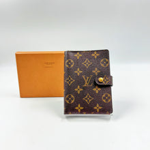 Load image into Gallery viewer, Louis Vuitton Ring Agenda Cover TWS