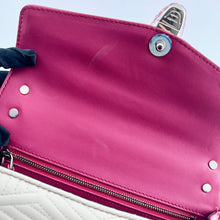 Load image into Gallery viewer, Bvlgari Serpenti Diamond Blast Quilting Chain Snakehead Shoulder Bag