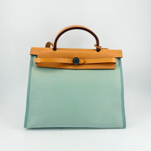 Load image into Gallery viewer, Hermes Herbag Zip 31