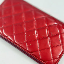 Load image into Gallery viewer, Chanel Timeless/Classique leather card wallet TWS