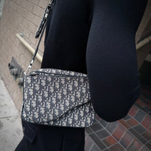 Load image into Gallery viewer, Dior Saddle Triple Pouch