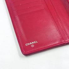 Load image into Gallery viewer, Chanel Timeless/Classique leather card wallet TWS