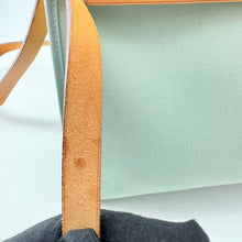 Load image into Gallery viewer, Hermes Herbag Zip 31