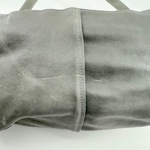 Load image into Gallery viewer, Chloe Leather Medium Saskia Bag