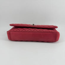 Load image into Gallery viewer, Chanel Iridescent Calfskin New Bubble Quilt Flap Bag