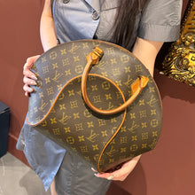 Load image into Gallery viewer, Louis Vuitton Monogram Ellipse Bag