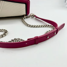 Load image into Gallery viewer, Bvlgari Serpenti Diamond Blast Quilting Chain Snakehead Shoulder Bag