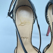 Load image into Gallery viewer, Christian Louboutin High Heels Size37