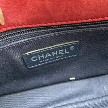Load image into Gallery viewer, Chanel Iridescent Calfskin New Bubble Quilt Flap Bag