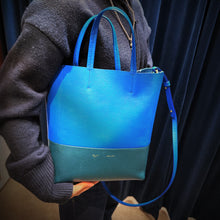 Load image into Gallery viewer, CÉLINE SS 2015 VERTICAL CABAS TOTE BAG TWS