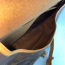 Load image into Gallery viewer, Louis Vuitton Monogram Saumur 35 Crossbody Bag