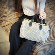 Load image into Gallery viewer, Louis Vuitton Monogram Idylle Speedy Bandouliere 30 TWS