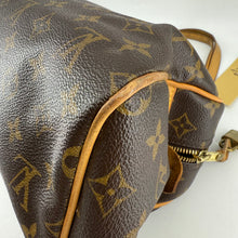 Load image into Gallery viewer, Louis Vuitton Montorguiel Handbag