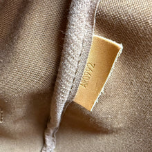 Load image into Gallery viewer, Louis Vuitton Monogram Saumur 35 Crossbody Bag