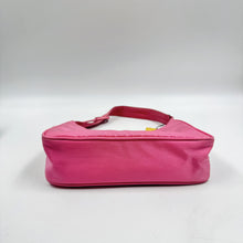 Load image into Gallery viewer, Prada RE-Edition 2000 Pink Nylon hobo