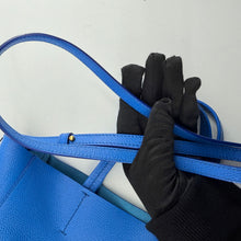 Load image into Gallery viewer, CÉLINE SS 2015 VERTICAL CABAS TOTE BAG TWS