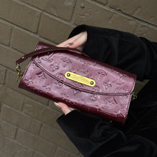 Load image into Gallery viewer, Louis Vuitton Monogram Vernis Sunset Boulevard Shoulder Bag TWS