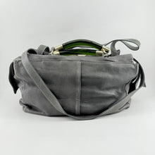 Load image into Gallery viewer, Chloe Leather Medium Saskia Bag