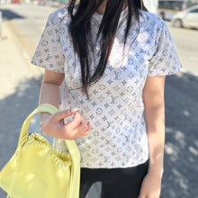 Load image into Gallery viewer, Louis Vuitton Monogram Printed T-Shirt Size XS