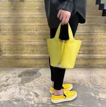 Load image into Gallery viewer, Hermes picotin lemoncello lock 18 Bag
