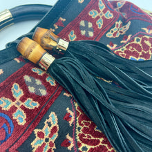 Load image into Gallery viewer, Gucci Run-way Python Large Babouska Indy Applique Shoulder Bag