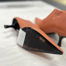 Load image into Gallery viewer, THE ROW Bourgeoise leather ankle boots size 36.5