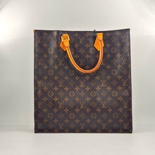 Load image into Gallery viewer, Louis Vuitton Sac Plat Handbag Year 2002