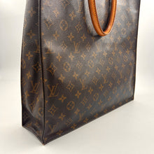 Load image into Gallery viewer, Louis Vuitton Sac Plat Handbag Year 2002