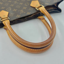 Load image into Gallery viewer, Louis Vuitton Sac Plat Handbag Year 2002