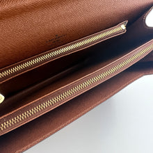 Load image into Gallery viewer, Louis Vuitton Concorde Leather Handbag TWS