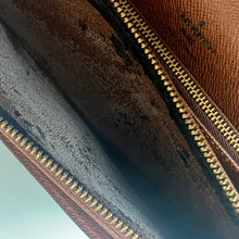 Load image into Gallery viewer, Louis Vuitton Concorde Leather Handbag TWS
